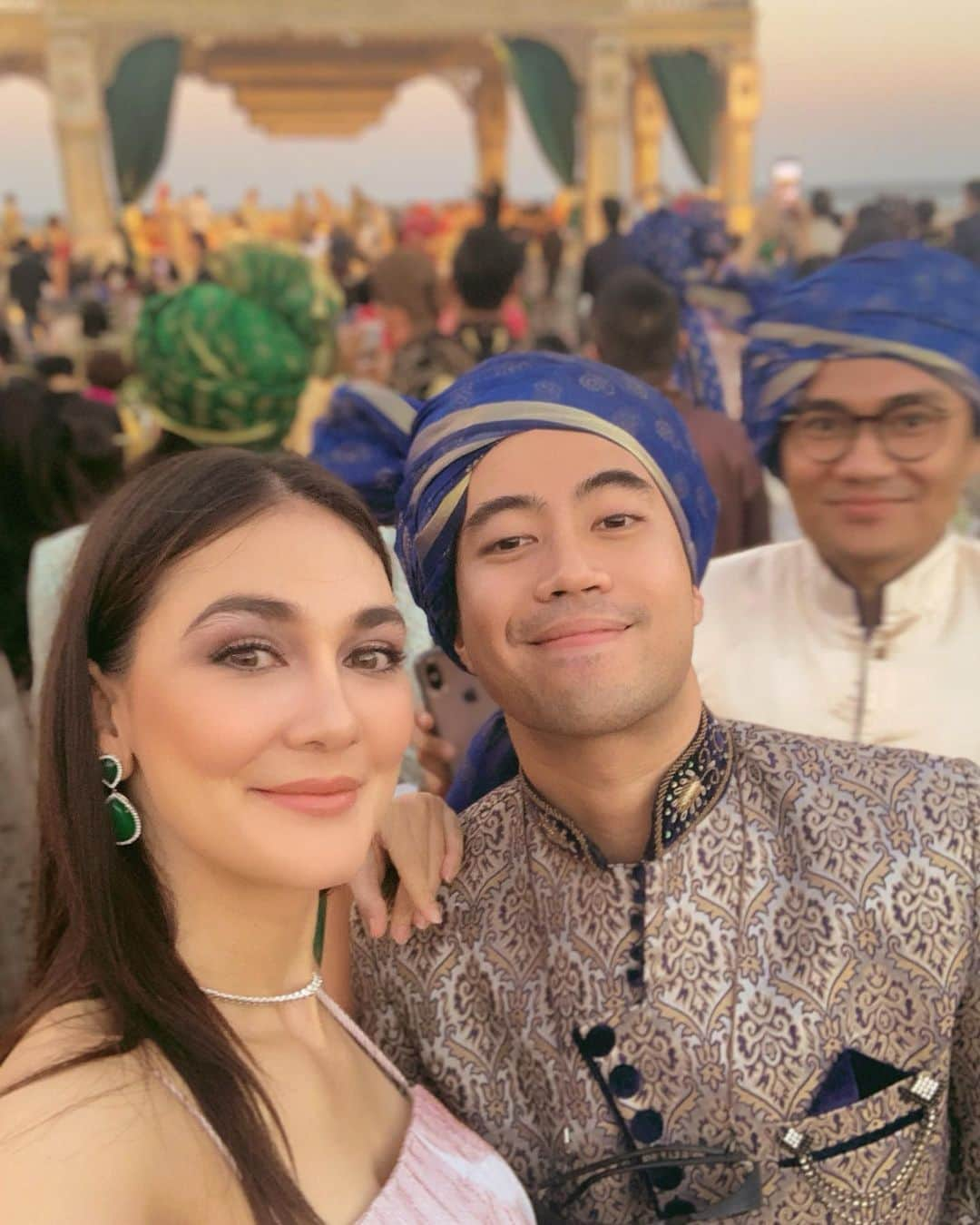 ルナ・マヤさんのインスタグラム写真 - (ルナ・マヤInstagram)「Shaadi Ki Badhai Ho🎉 #indian #wedding #thesambawedding #bali」8月16日 20時01分 - lunamaya