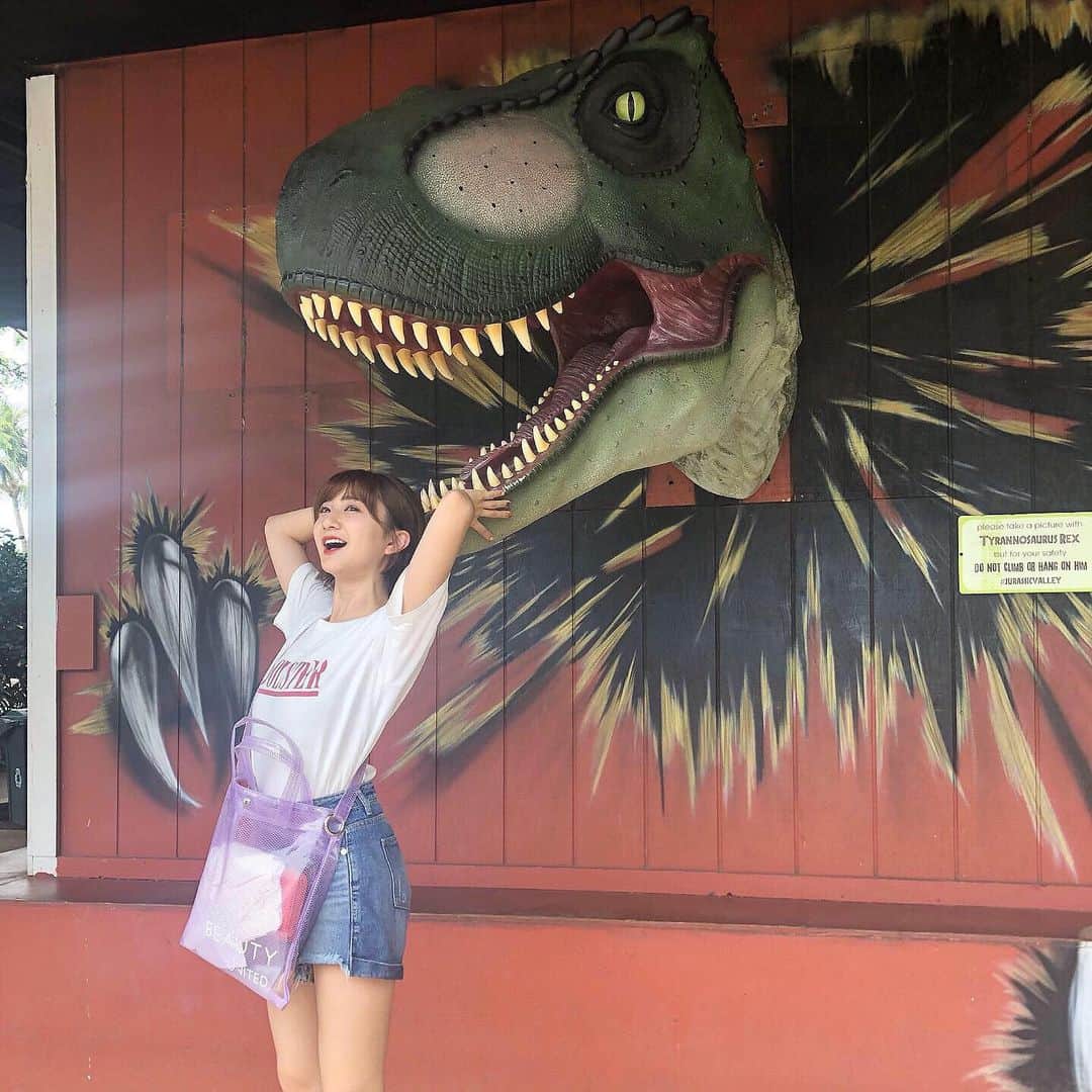 大江穂乃佳さんのインスタグラム写真 - (大江穂乃佳Instagram)「. 親指の恐竜、わかる？？💭 ヒントはジュラシックワールド🦖 #クアロアランチ #hawaii」8月16日 20時13分 - hnk_o23