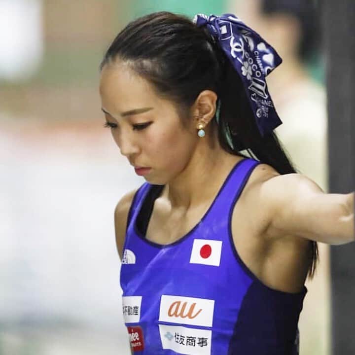 野口啓代のインスタグラム：「Half schedule of #IFSCwch2019 passed..🌞🌛* * 折り返し🔁 明日はスピード予選！ 久しぶりのスピード楽しみだなぁ 今日で心も身体も指皮も回復〜🍀 後半戦も楽しもう🥳🎉🎉* * * photo by @climbersjp  @au_official #大和証券 @thenorthfacejp @orientalbaio #三井不動産 @cowsoapcp #zeta  @c3fit @lasportivajp @petzl_official  @newhale_japan」