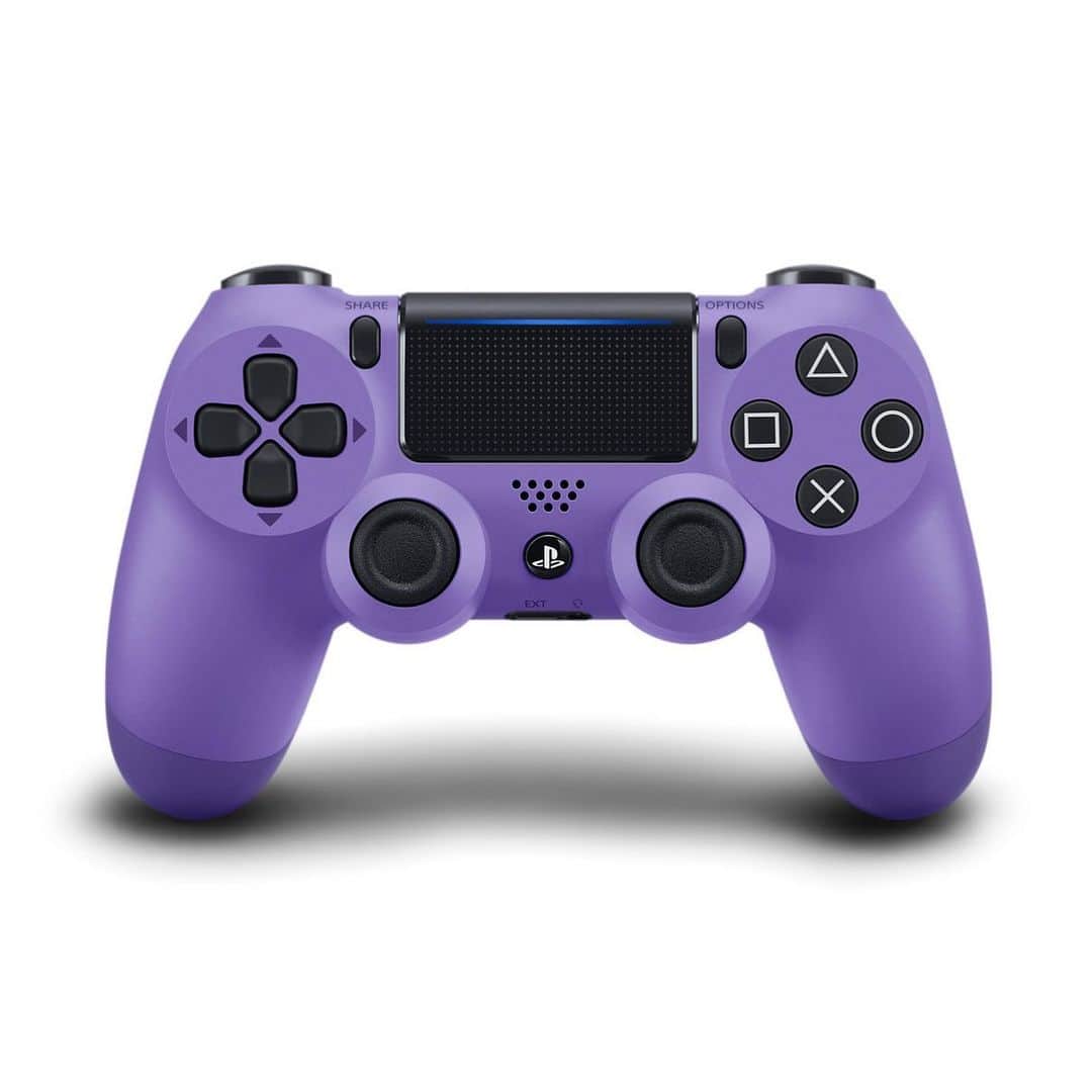 HYPEBEASTさんのインスタグラム写真 - (HYPEBEASTInstagram)「#hypeAF: @sony and @playstation have introduced four new colors for their DualShock 4 Controller, as well as a Rose Gold Edition headset. Look for the Red Camouflage, Electric Purple, Titanium Blue, and a regal Rose Gold options to release this September for $64.99 USD, and the headset will drop in November for a price of $99.99 USD.⁠⠀ Photo: PlayStation」8月16日 20時34分 - hypebeast