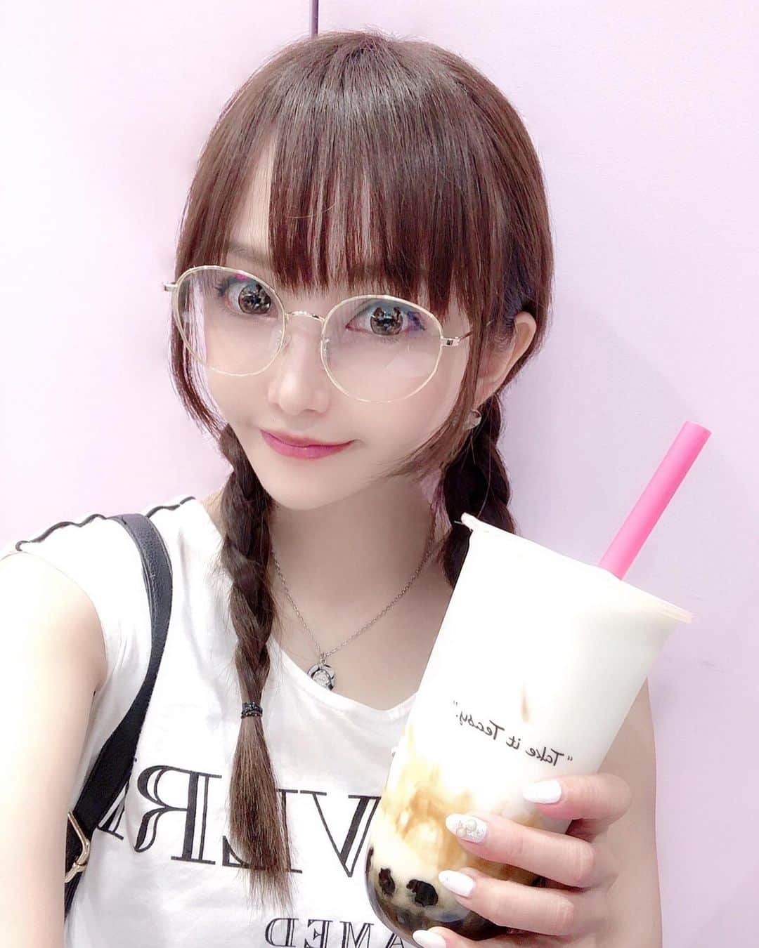 宇佐美あいりのインスタグラム