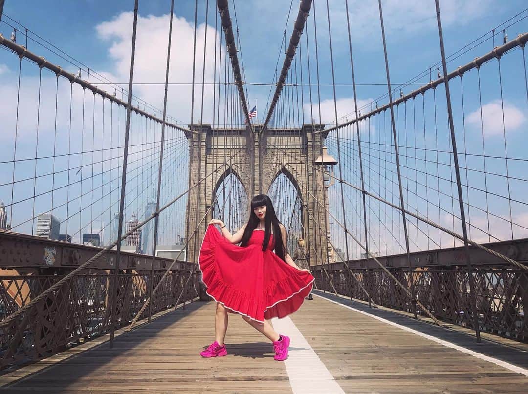 森山穂乃香さんのインスタグラム写真 - (森山穂乃香Instagram)「Hi!! I'm in New York🗽🇺🇸 #BrooklynBridge #NewYork #HonokaMoriyama」8月16日 20時32分 - honokamoriyama_official