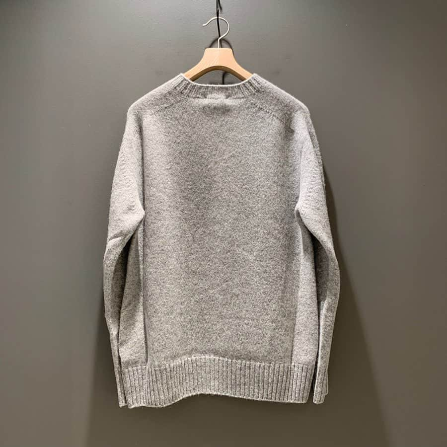 BEAMS JAPANさんのインスタグラム写真 - (BEAMS JAPANInstagram)「＜Scye＞ Mens Shetland Crew Neck Sweater BEAMS JAPAN 2F @beams_japan #scye #beams #beamsjapan #beamsjapan2nd Instagram for New Arrivals Blog for Recommended Items #japan #tokyo #shinjuku #fashion #mensfashion #womensfashion #日本 #東京 #新宿 #ファッション#メンズファッション #ウィメンズファッション #ビームス #ビームスジャパン」8月16日 20時37分 - beams_japan