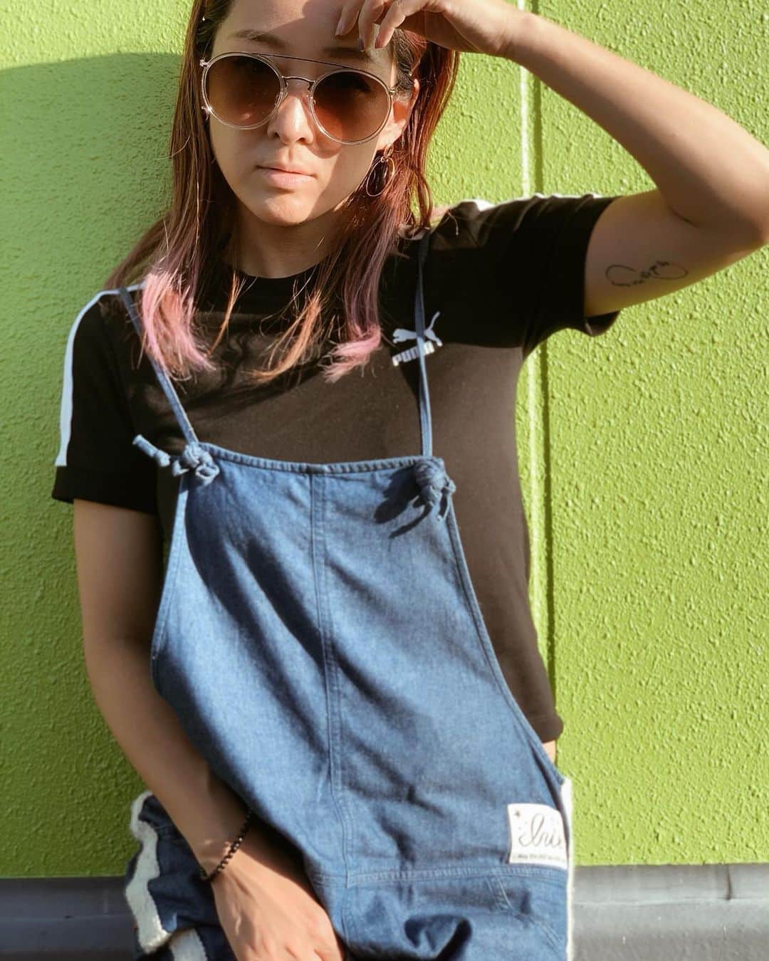 jyA-Me（ヤミー）のインスタグラム：「🌴🌴🌴 8月31日の#831Live＆Meeting  15:00〜スタートするMeetingにて 今年も素敵なブランドの皆さんからご協力頂き、 豪華景品が当たるビンゴタイムやります🔥🔥🔥 . なんと！#PUMA さんからは、 9月1日発売スタートする新商品のスニーカーが 当たります😍wow!! そして、私もカタログモデルをさせて頂いてる #iriebyirielife さんから素敵なグッズが当たります❤️ 正直私もビンゴ当てたいです😂  #これは第一弾の発表 #まだまだあります✌🏽 #お楽しみに💕  #この日はたまたま #PUMAとIRIEを着ていた😉」