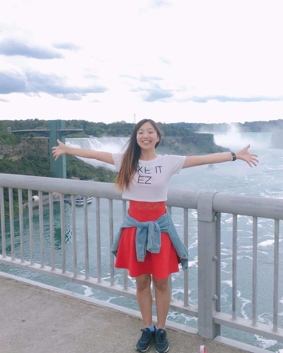 天舞音さらさんのインスタグラム写真 - (天舞音さらInstagram)「どこから見ても大迫力！！！ #niagara_falls #canada #workingholiday」8月16日 21時07分 - sara.amane