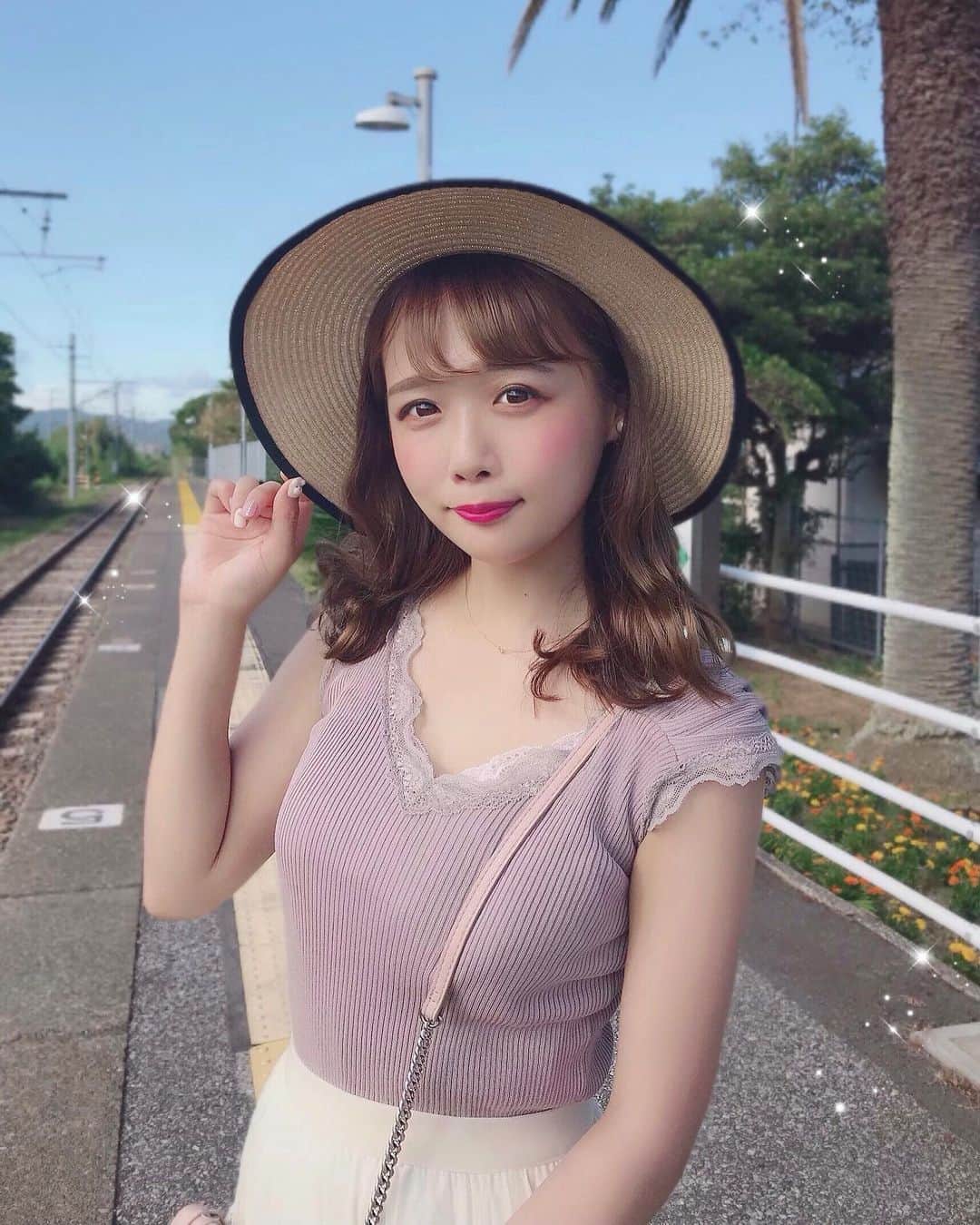 計良日向子（ひなひ）のグルメインスタ