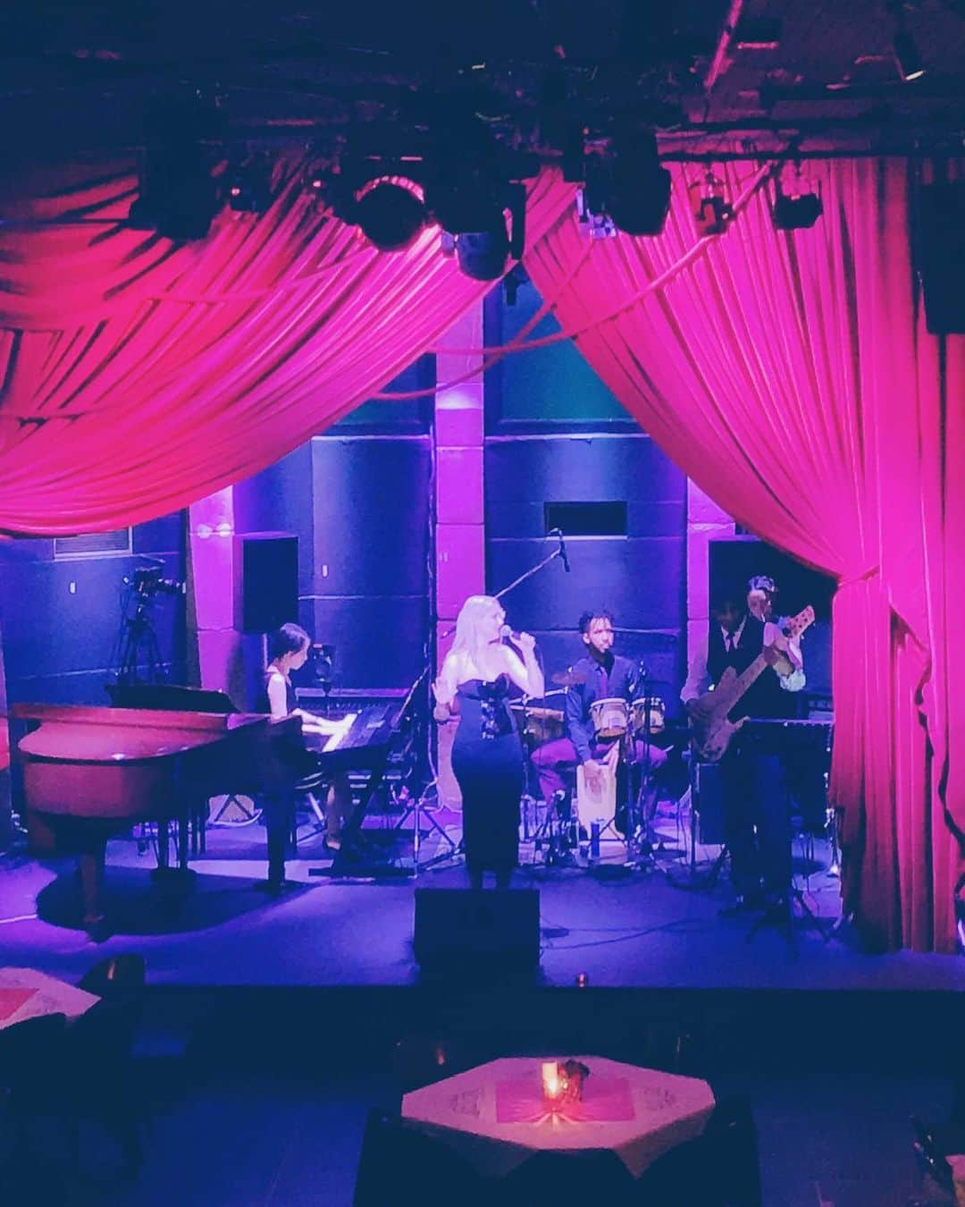 NB CLUBのグルメインスタ