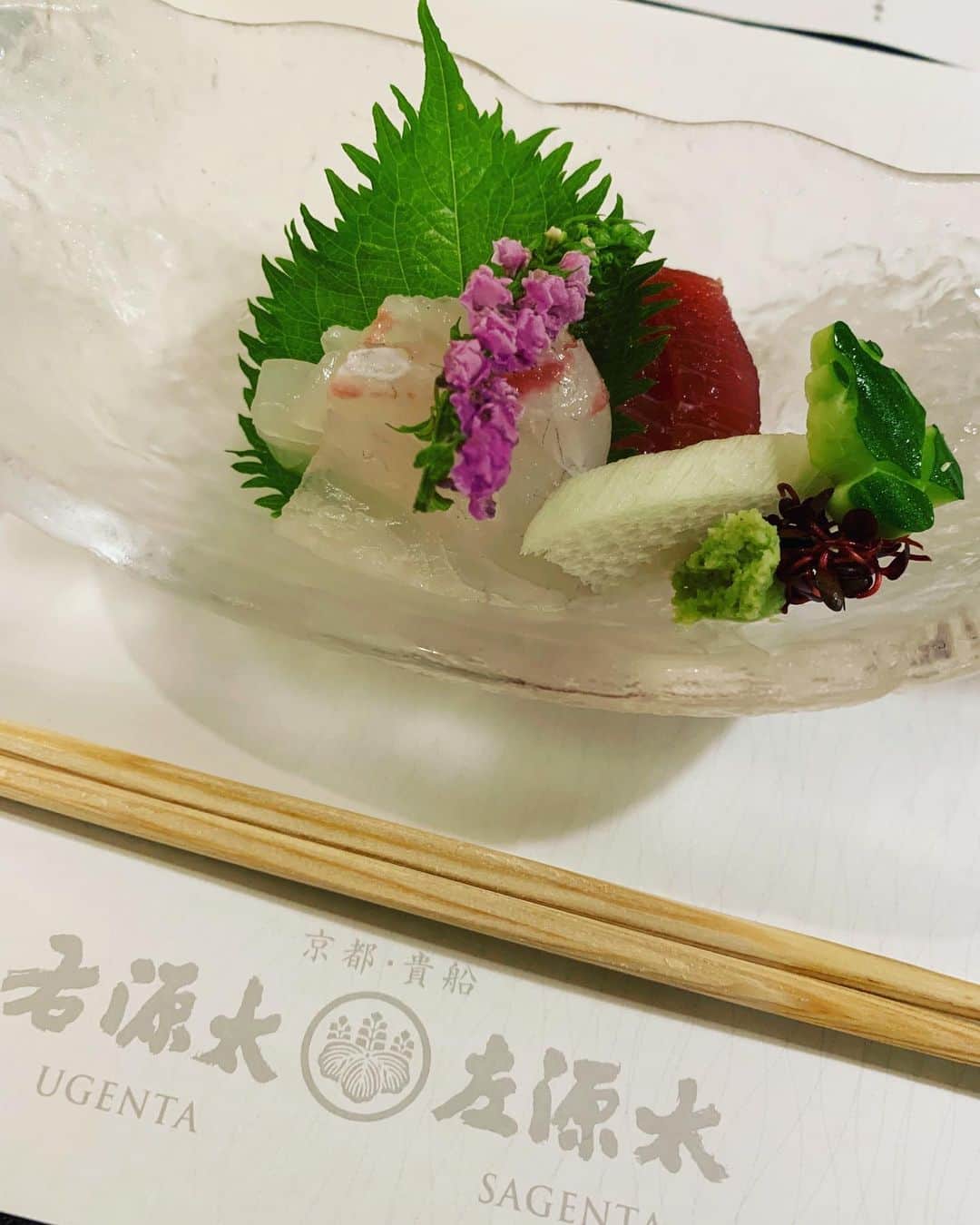 宮田悟志さんのインスタグラム写真 - (宮田悟志Instagram)「貴船の右源太へ。 雨の影響で、残念ながら川床で楽しむことは出来ませんでしたが、マイナスイオン全開で癒されながらパワーもらいました。  #Kyoto #貴船 #右源太 #川床料理」8月16日 23時43分 - miyata_satoshi