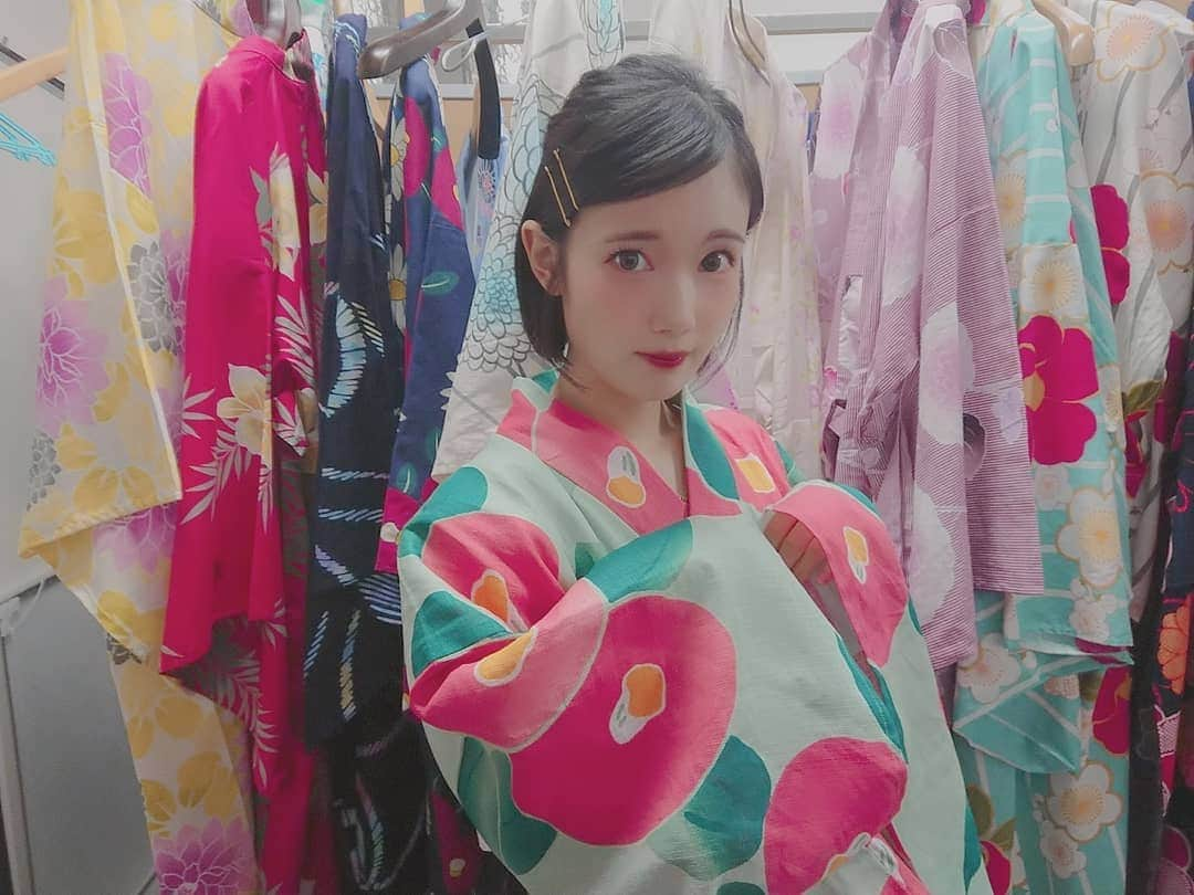 野田真実さんのインスタグラム写真 - (野田真実Instagram)「． ． ． 浴衣。 ． 緑にお花 ちょっと大人っぽかった ． ． #浴衣 #緑 #お花 #着付け」8月17日 0時02分 - noda_mami_