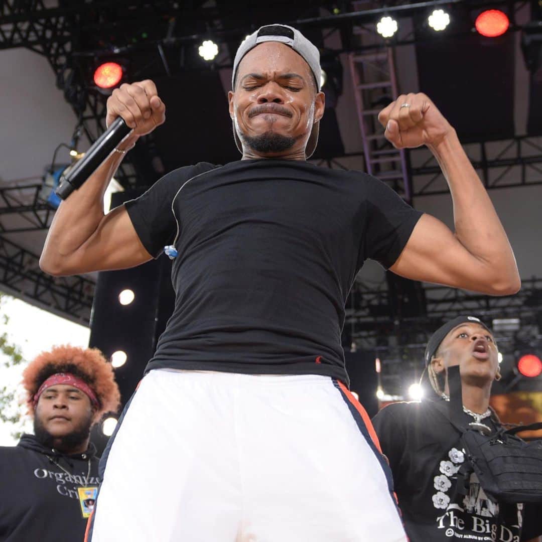 Good Morning Americaさんのインスタグラム写真 - (Good Morning AmericaInstagram)「That. Was. EPIC. Thank you @chancetherapper for bringing the party to the park this morning! Watch his performance with our link in bio. #ChanceOnGMA」8月17日 0時19分 - goodmorningamerica