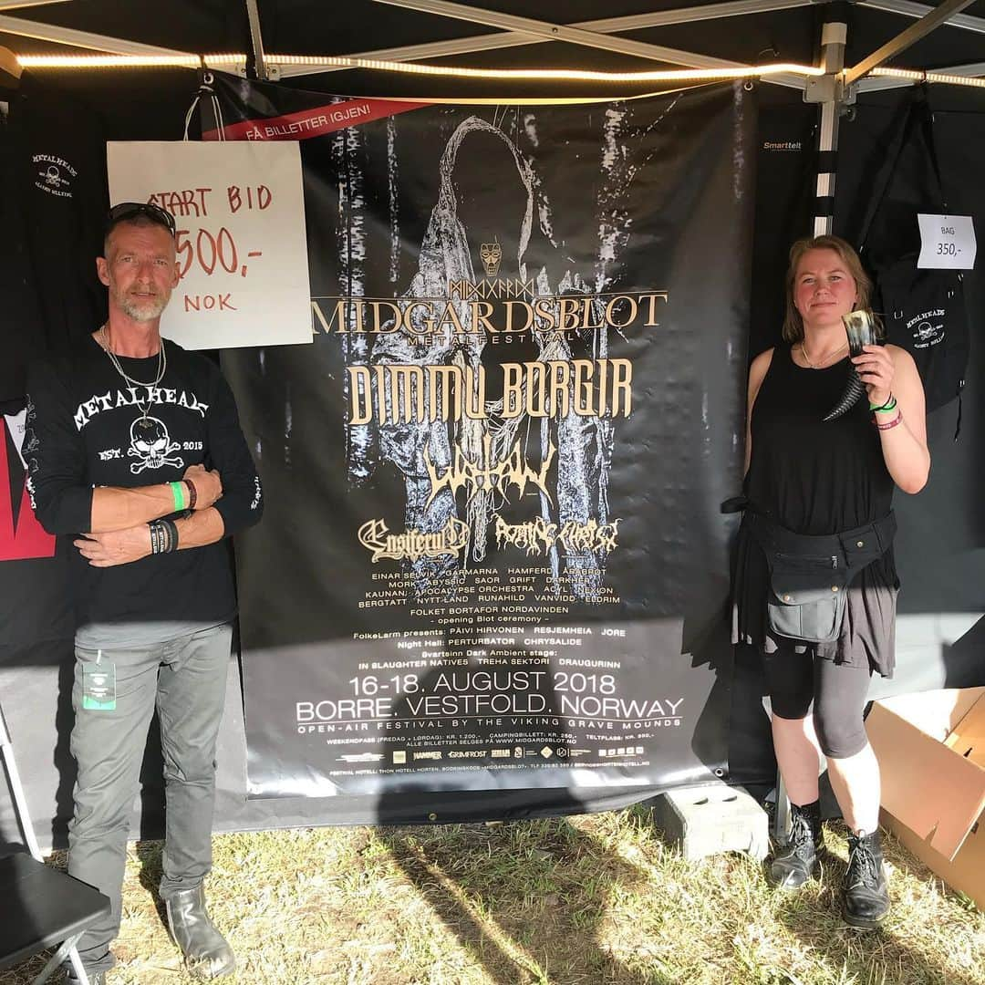 METAL HAMMERさんのインスタグラム写真 - (METAL HAMMERInstagram)「@midgardsblot are auctioning last year’s gigantic poster off in aid of @metalheads_against_bullying  If you are at this year’s ‘blot head over to the Metalheads Against Bullying stand for your chance to win! Bidding starts at 1500NOK!」8月17日 0時42分 - metalhammeruk