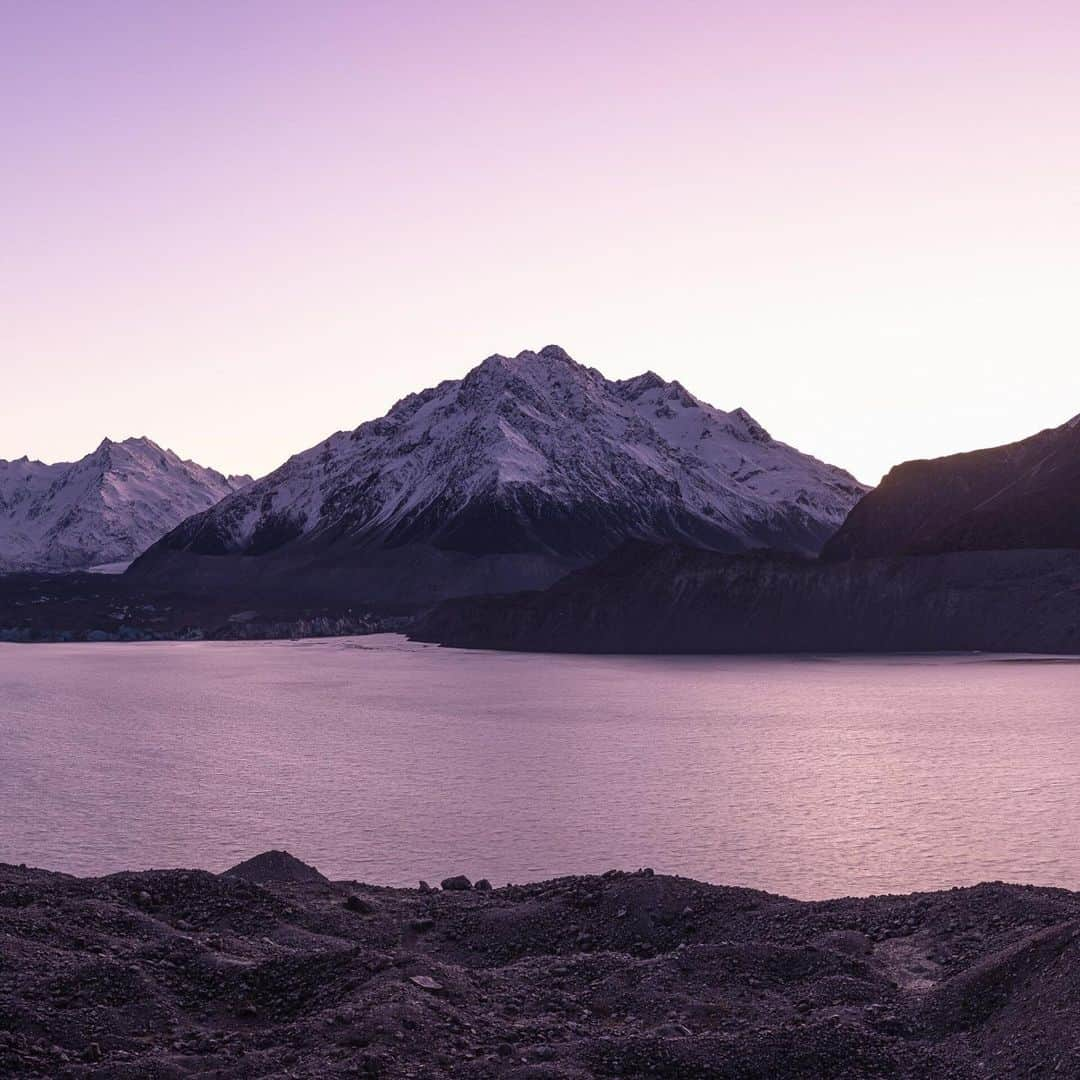 National Geographic Travelさんのインスタグラム写真 - (National Geographic TravelInstagram)「Photo by @michaelclarkphoto | Mt. Cook (also known as Aoraki), seen here from the Tasman Glacier, is the tallest peak in the southern alps of New Zealand. At 3,724 meters (12,218 feet) and with three separate summits it is a serious challenge for any mountaineer. It is also the peak that Sir Edmund Hillary used to train for his Everest climb. This large panorama consists of twelve different images and could be printed the size of a bus with incredible detail. #aoraki #mtcook #newzealand」8月17日 1時01分 - natgeotravel