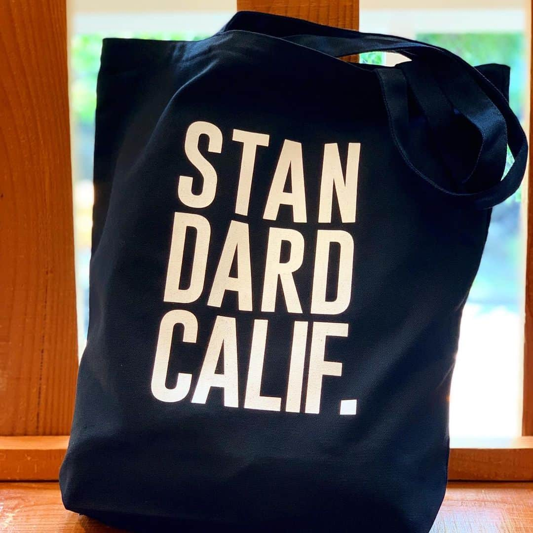 スタンダードカリフォルニアさんのインスタグラム写真 - (スタンダードカリフォルニアInstagram)「SD Canvas Tote Bag Store Limited  #standardcalifornia﻿ #スタンダードカリフォルニア﻿ #summerparty﻿ #totebag #トートバッグ #キャンバスバッグ﻿ #limited #限定」8月17日 12時13分 - standardcalifornia