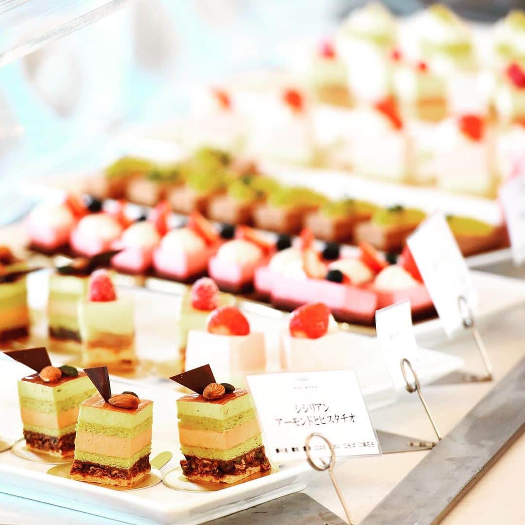 17人をフォロー中 【結婚式場】ラヴィマーナ神戸ウエディングのグルメインスタ