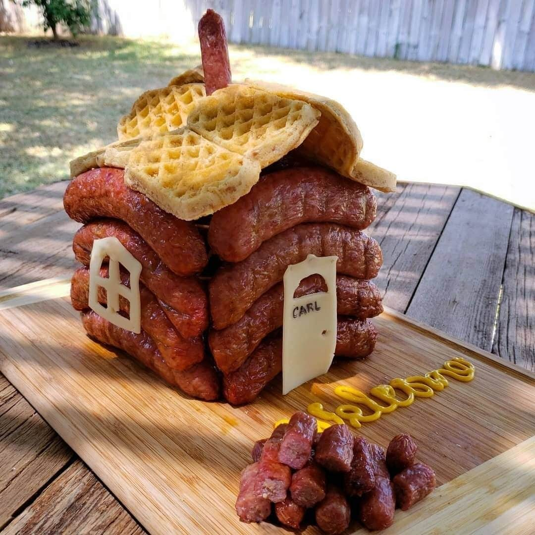 ジョンソンヴィルさんのインスタグラム写真 - (ジョンソンヴィルInstagram)「#HappyBratsgiving Sausage Fans. And seriously, how could it be anything less thanks to this RIDICULOUSLY creative sausage replica of #CarlTheGreatBratsgivers cabin from none another than #Johnsonville brand ambassador @chinaecho8?! #NationalBratwurstDay #HausOfSausage 🌭🏠 Happy Bratsgiving!!! Carl's cabin and some 'wurst bites for #Bratsgiving! Have you heard of the Legend of Carl? The Great #Bratsgiver? Well let me tell you, every year on August 16th Carl from Wisconsin travels around the country side,  celebrating and sharing the magical deliciousness of grilling Bratwurst sausages!  johnsonville brought Carl to life! And that is the Johnsonville way! . 🔥🔥🔥🔥🔥 . #Johnsonville #NationalBratwurstDay #Sausage #SmokedSausage #Brats #Bratwurst #BeerBrats #ItalianSausage #WoodFired #Appetizer #Bites #YouGottaEatThis #FoodPorn #FoodForFoodies #Smoked  #F52Grams #BuzzFeast #BBQ #Eeeeeats」8月17日 3時15分 - johnsonville