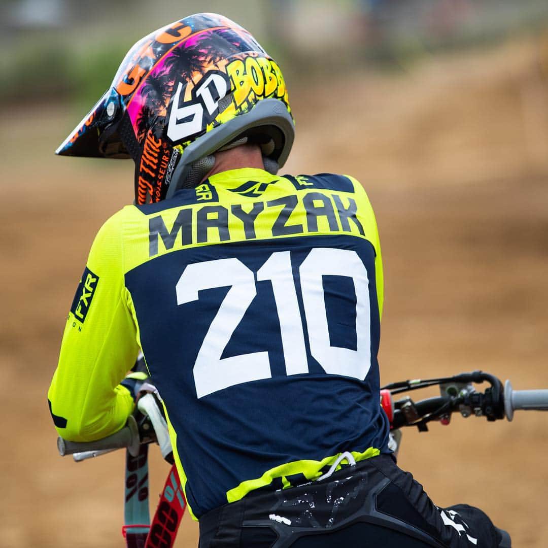 Racer X Onlineさんのインスタグラム写真 - (Racer X OnlineInstagram)「Bobby Piazza out at @buddscreekmx for press day wearing his good friend Jonathan Mayzak's jersey in remembrance after his passing last week. #moto #motocross #thisismoto #promotocross @promotocross 📷 @afred」8月17日 3時49分 - racerxonline