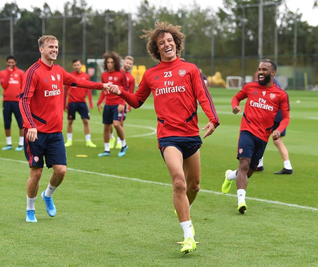 アーセナルFCさんのインスタグラム写真 - (アーセナルFCInstagram)「😁 Good vibes only 😁 ⁣⁣ #arsenal #arsbur #premierleague ⁣⁣ #gunners #arsenalfc #afc」8月17日 4時13分 - arsenal