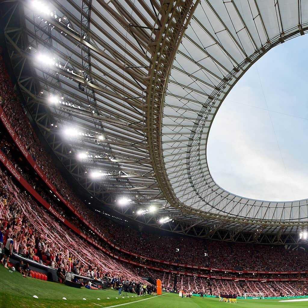 LFPさんのインスタグラム写真 - (LFPInstagram)「New season, same beauty! 😍 SAN MAMES 😍 🔝 @athleticclub 🔝 • #Athletic #Stadium #LaLigaSantander #LaLiga #HolaLaLigaSantander #Football」8月17日 4時19分 - laliga