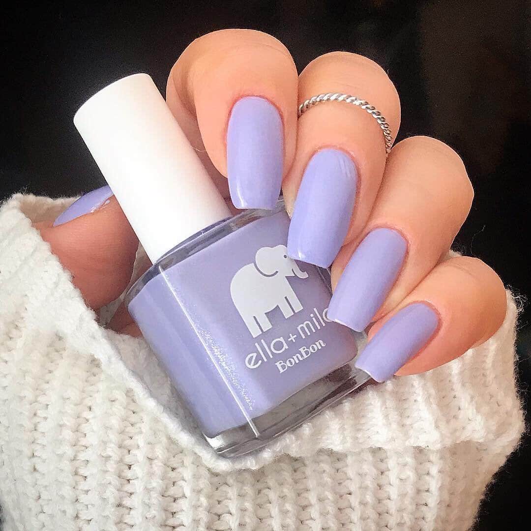 ULTA Beautyさんのインスタグラム写真 - (ULTA BeautyInstagram)「A muted lilac is the perfect end of summer nail color 💜 Who else agrees? 🙋 @nailsjustnailss is wearing @ellamila shade "Late Night Tart." ⠀⠀⠀⠀⠀⠀⠀⠀⠀ ⠀⠀⠀⠀⠀⠀⠀⠀⠀ Beauty, your way 🙌 Share your pics with us by using #ultabeauty! #Regram 📷: @nailsjustnailss」8月17日 5時05分 - ultabeauty