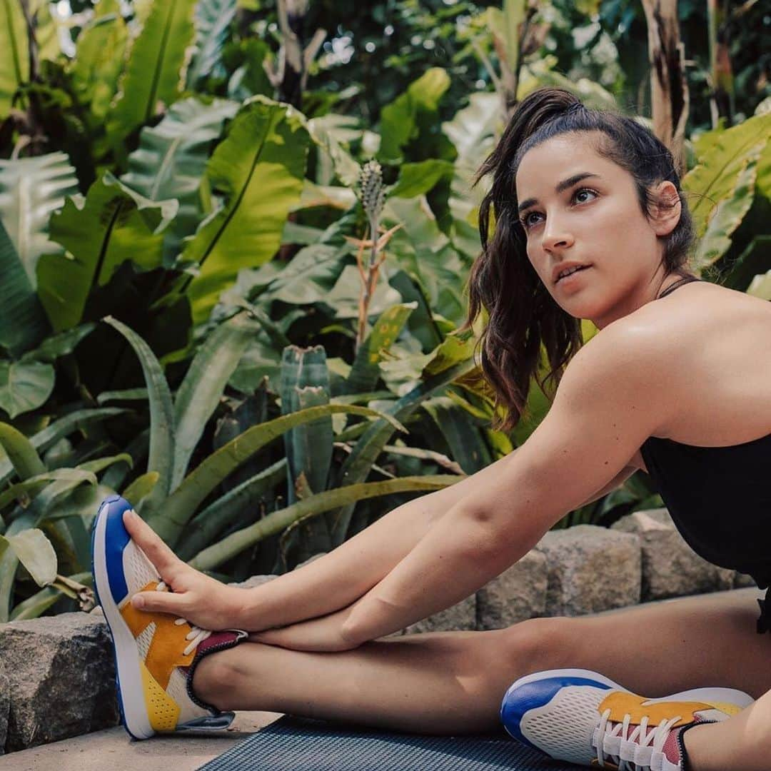 アリー・レイズマンさんのインスタグラム写真 - (アリー・レイズマンInstagram)「York X Aly Raisman #WorthTheFight @yorkathleticsmfg Available for women & men 💕」8月17日 5時07分 - alyraisman