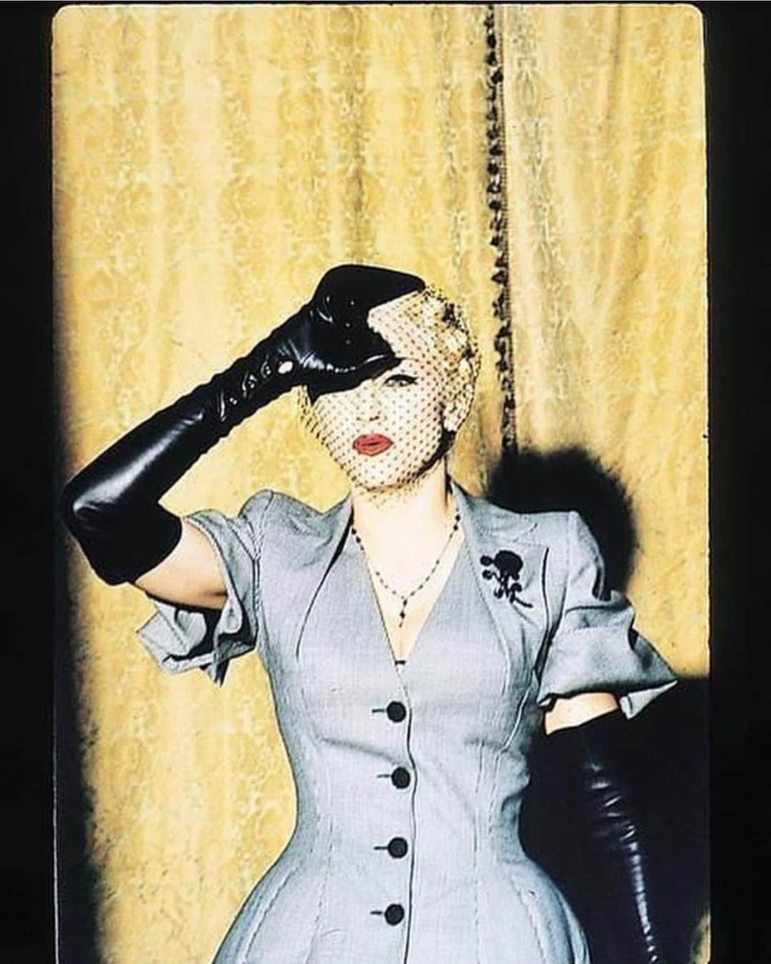 トームさんのインスタグラム写真 - (トームInstagram)「#HappyBirthday #Madonna (outtake from the filming of #TakeABow from #BedtimeStories wearing #JohnGalliano) #livingforlove #livingforgloves #art #madebywomen」8月17日 5時28分 - tomenyc