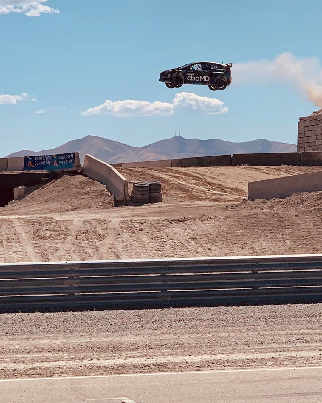 ケン・ブロックさんのインスタグラム写真 - (ケン・ブロックInstagram)「The gap jump here at Nitro World Games is over 100 feet wide! And, it’s a LOT of fun in this updated Loenbro @Ford Fiesta. I’m looking forward to racing kicking off here shortly. #justworkingonmyDeltaSkyMiles #airtimeisagoodtime #NitroWorldGames」8月17日 5時40分 - kblock43