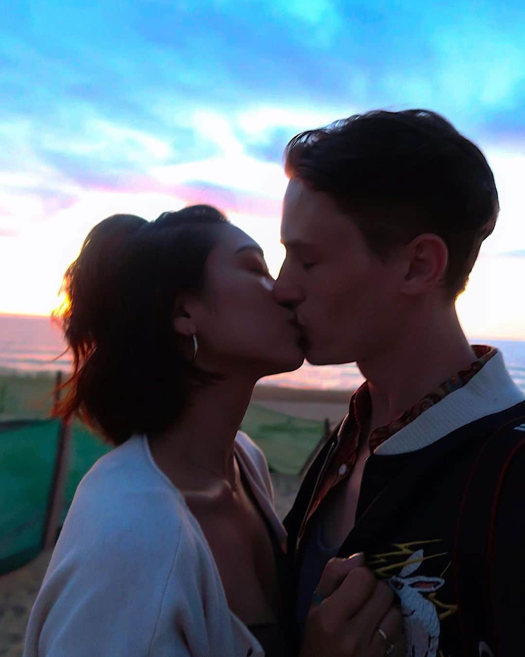 安部ニコルのインスタグラム：「1 year 4 months 💓」