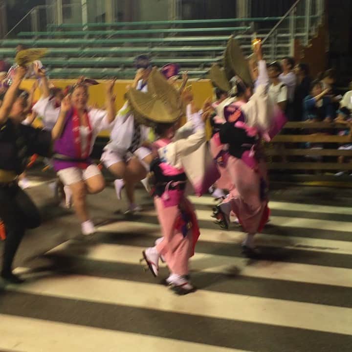 上久保慶子のインスタグラム：「ありがとう徳島。 無事に東京。  さて〜〜やる事沢山だーーー！ 今日も素敵な１日を〜〜‼️ #阿波踊り #合同 #色んな連 #徳島 #無事帰宅 #東京 #感謝 #ありがとう #10月に向けて #頑張る」