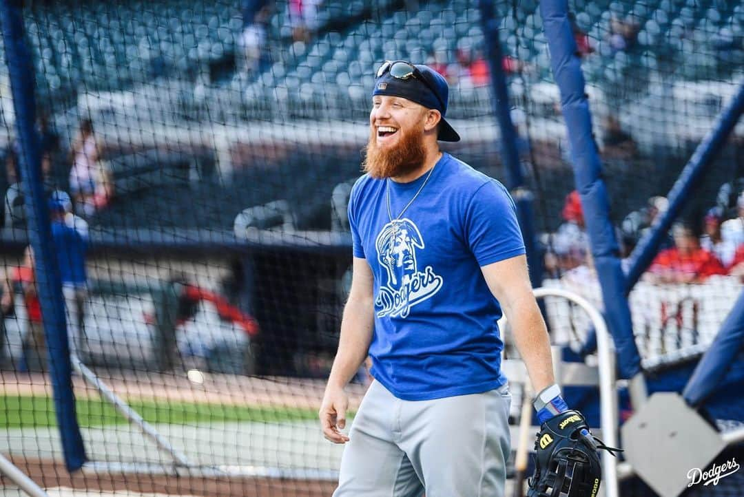 Los Angeles Dodgersさんのインスタグラム写真 - (Los Angeles DodgersInstagram)「‪You still have time to cancel your Friday plans. If your plans already included Dodger baseball, then carry on.」8月17日 7時30分 - dodgers