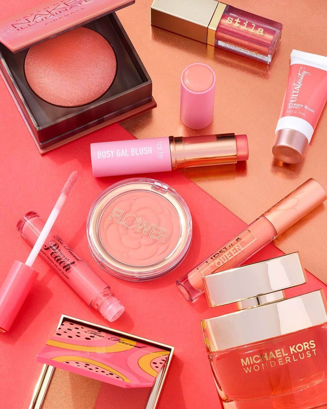 ULTA Beautyさんのインスタグラム写真 - (ULTA BeautyInstagram)「Wonder why peach makeup always seems to be trending? 🍑 Peach is universally flattering on every undertone since it has hints of both cool and warm. What's your favorite way to wear peach? #ultabeauty」8月17日 7時44分 - ultabeauty