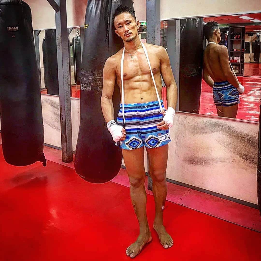 梅野源治のインスタグラム：「今日のトレーニング終了👊 #training #RISEWS」