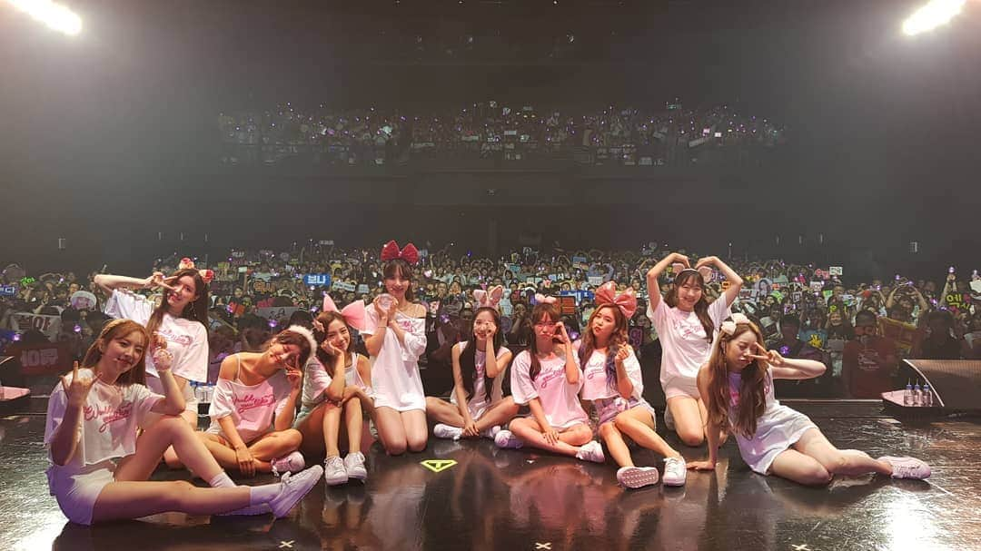 宇宙少女さんのインスタグラム写真 - (宇宙少女Instagram)「#우주소녀 THE 1ST MINI LIVE '#WOULD_YOU_LIKE♡` Zepp tour in JAPAN <Tokyo> 공연 완료👋  #우주스타그램 #WJSN」8月17日 20時21分 - wjsn_cosmic