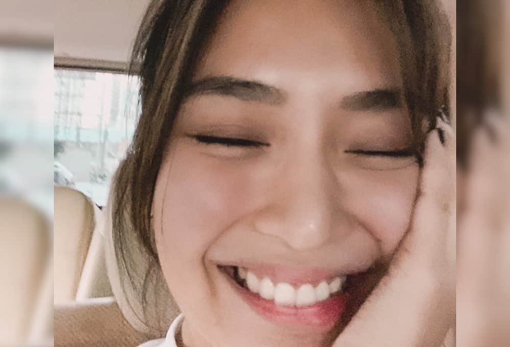 Kathryn Bernardoさんのインスタグラム写真 - (Kathryn BernardoInstagram)「JOY - /joi/ noun.  A feeling of great pleasure and happiness.  Already running out of words to thank you guys for all your love and support, but “joy” is the one word to describe what we’re feeling right now!!! Words will never be enough to thank you, so here are big smiles from all of us to you—hope this touches your hearts, the same way you’ve touched ours! ❤😻」8月17日 20時29分 - bernardokath