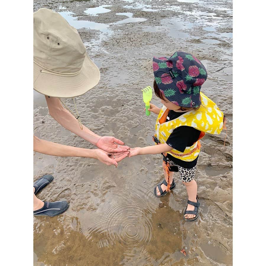 小林有里さんのインスタグラム写真 - (小林有里Instagram)「♡ 旅は非日常。 . 一緒の時間が長くて 嬉しかった。 . . 子供も夫婦も💓 . . 小浜島に西表島、 インドア派な私も ここぞとばかりに大自然に触れました😊❤️ . . #また行く日まで #familytrip#mylove」8月17日 20時42分 - lilyshandmade