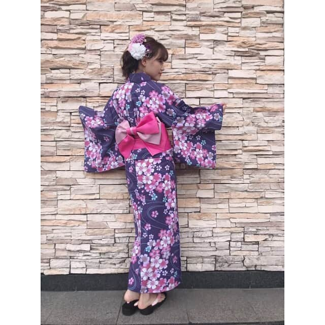 三島ゆかりさんのインスタグラム写真 - (三島ゆかりInstagram)「今年ラスト浴衣だったかもしれません😊💖 紫似合うって言われて嬉しかったです🍎✨ どうかな？？ #浴衣 #yukata #kyoto #japan #japanesegirl #summer #夏 #お盆休み #三島ゆかり #ゆかりんご #ゆかりんごチャンネル #ゆかりんごgames #followｍe」8月17日 20時52分 - apple340