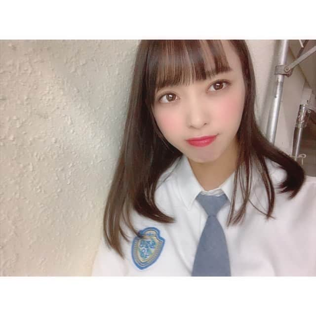 石田みなみさんのインスタグラム写真 - (石田みなみInstagram)「STU48 3rdシングル ﻿ 「大好きな人」の個別握手会が﻿ 今日から始まりました☺️🌸﻿ ﻿ 明日もよろしくお願いします🥺🙏﻿ ﻿ ﻿ #STU48 #charmingtrip﻿ #Stucharmingtrip #石田みなみ﻿ #瀬戸内 #広島県 #広島市中小企業会館﻿ #3rd #シングル #大好きな人﻿ #デニム #制服 #個別握手会﻿」8月17日 20時58分 - ishida.minami_373