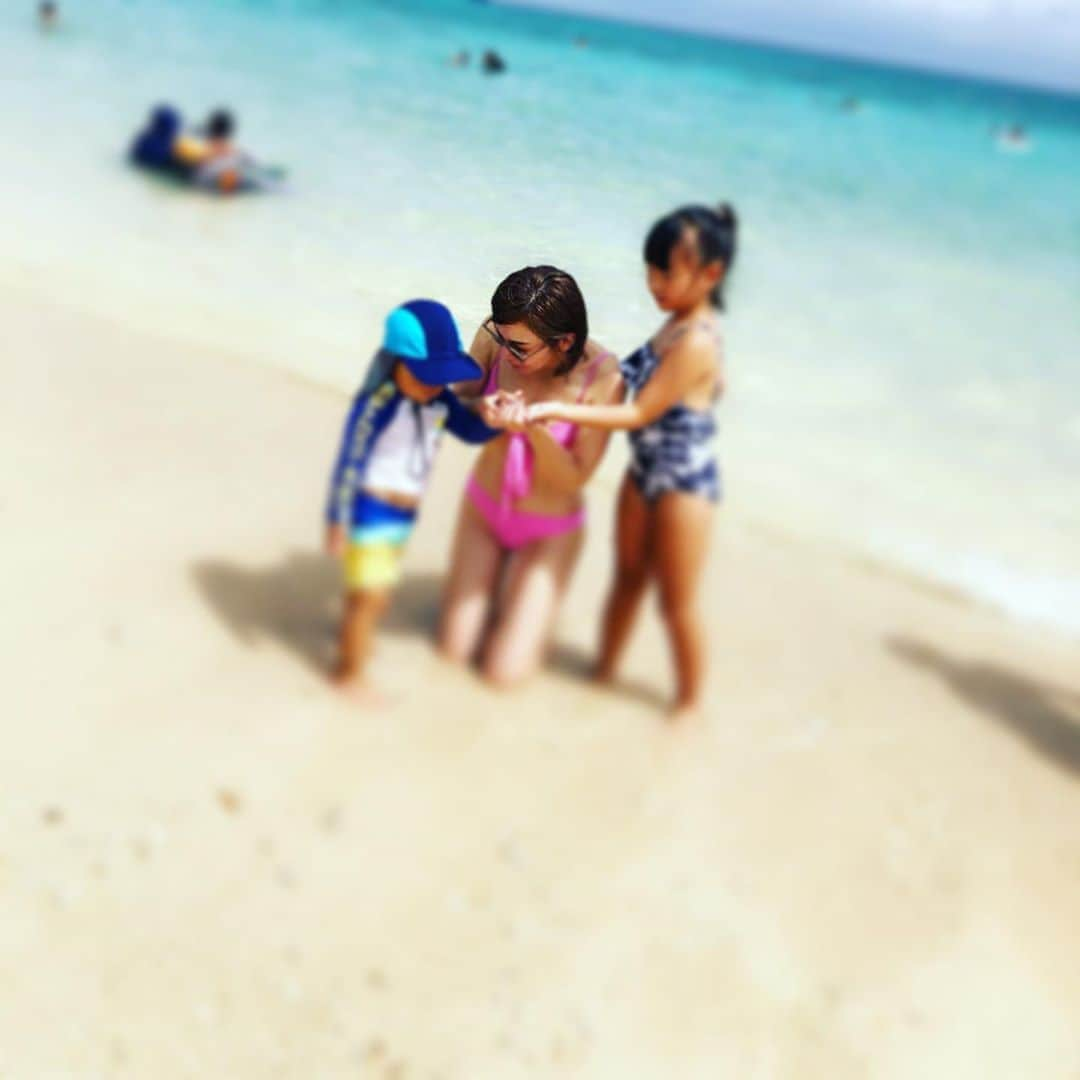 加護亜依さんのインスタグラム写真 - (加護亜依Instagram)「朝からずっと🐬🏖🐠🐚🐢」8月17日 12時45分 - ai.1988kg