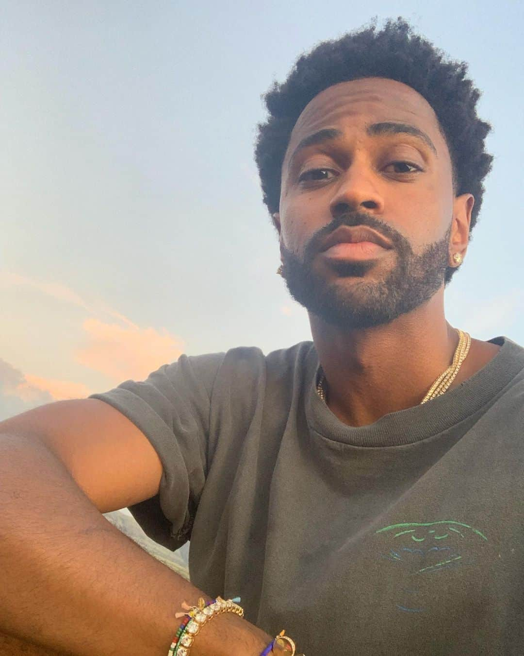 ビッグ・ショーンさんのインスタグラム写真 - (ビッグ・ショーンInstagram)「Always gon find time for Hawaii... or whatever I had said」8月17日 12時49分 - bigsean