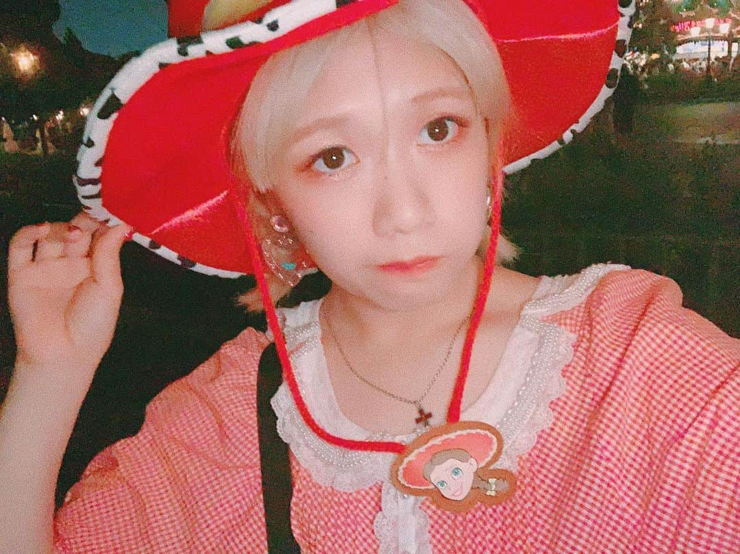 KARIN さんのインスタグラム写真 - (KARIN Instagram)「イーーーハーーー❤️ #disney #toystory」8月17日 12時59分 - karin.tempurakidz