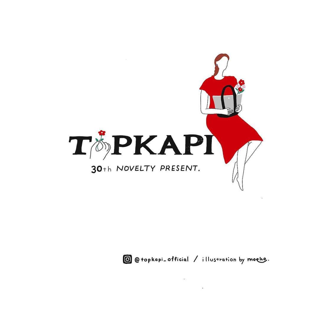moekoさんのインスタグラム写真 - (moekoInstagram)「TOPKAPI(@topkapi_official )さまの30周年オリジナルステッカーをデザインさせていただきました👜💐 ㅤㅤㅤㅤㅤㅤㅤㅤㅤㅤㅤㅤㅤ 8/16より配布がスタートしています！ 詳細はTOPKAPIさんのアカウントのURLからチェックしてください✌︎ ㅤㅤㅤㅤㅤㅤㅤㅤㅤㅤㅤㅤㅤ 30周年おめでとうございます！💐 ㅤㅤㅤㅤㅤㅤㅤㅤㅤㅤㅤㅤㅤ  #TOPKAPI#トプカピ」8月17日 15時04分 - moeko_dr