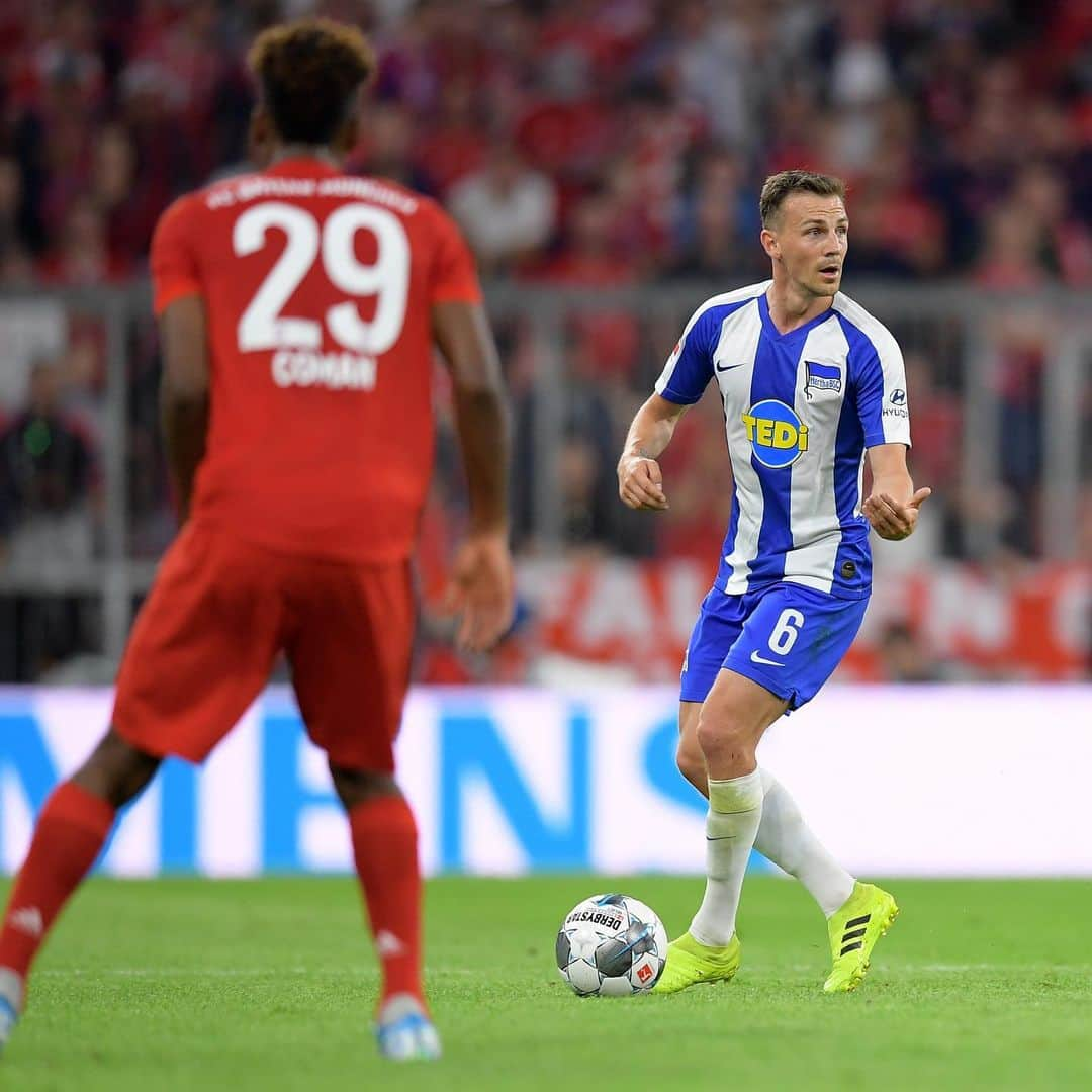 ヴラディミール・ダリダのインスタグラム：「Guter Start in die Saison! 🔵⚪️ #fcbhbsc #hahohe #herthabsc」