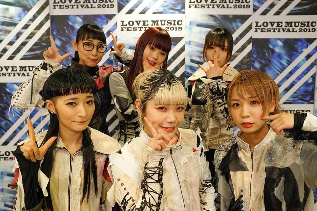 フジテレビ「Love music」のインスタグラム