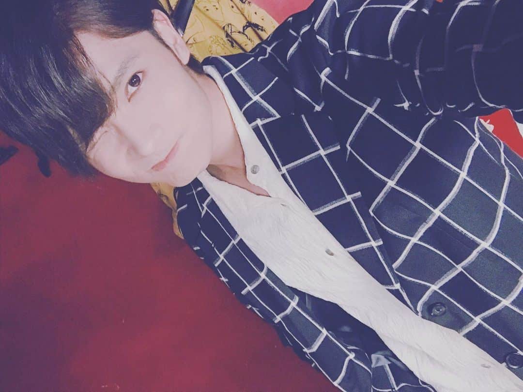 のインスタグラム：「昨日でインスタ更新500回目だった😂❤️ 500日毎日欠かさず更新し続けたんやなー、やっぱり小さなことでも毎日続けることって大事やなー😆 みんなは毎日続けてることある？いいねやコメント毎日してくれてるコ、ホントありがとう💕 これからもよろしく👍 #インスタ #500 #役者 #俳優 #若菜太喜 #フォローしてね #followme #thankyou」