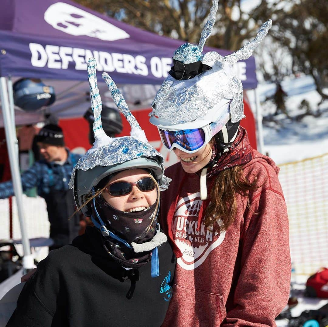 Rip Curl Australiaさんのインスタグラム写真 - (Rip Curl AustraliaInstagram)「The 6th Annual @transfersnow Banked Slalom saw over 250 snowboarders, from Groms to Masters, fly down an intergalactic playground at record breaking speeds. Congrats to @natejohnstone who took out the Open Mens with the fastest time of the day here at @thredboparks 🛸 👽 🏂」8月17日 16時37分 - ripcurl_aus