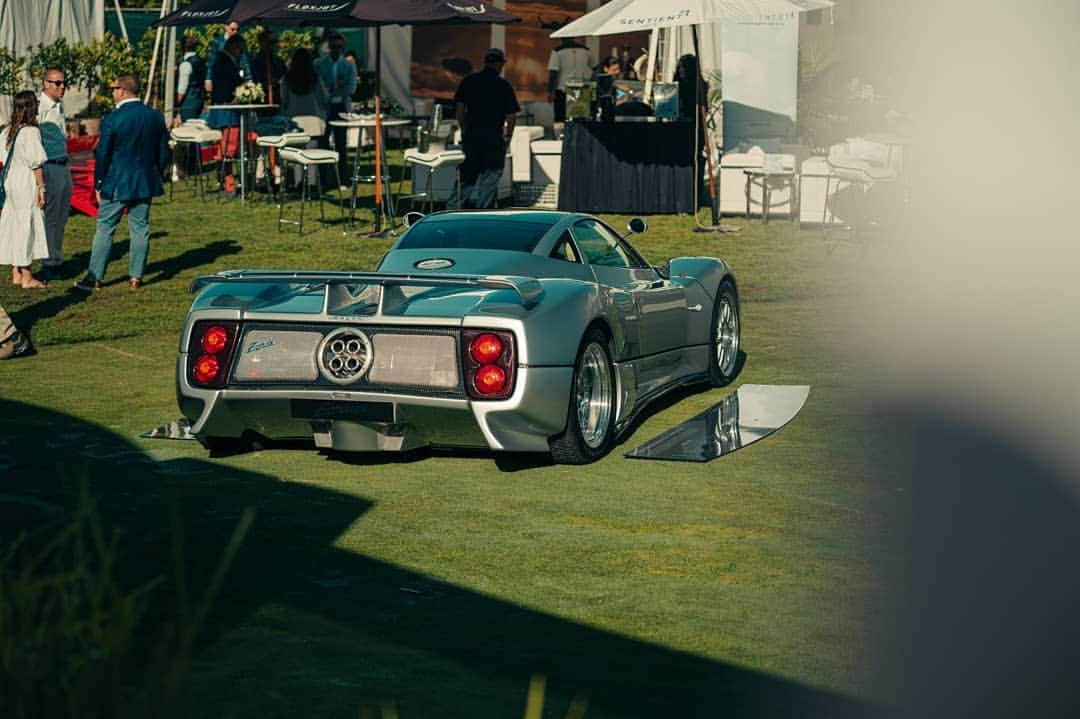 パガーニ・アウトモビリさんのインスタグラム写真 - (パガーニ・アウトモビリInstagram)「The ultimate Pagani creation, the Roadster BC side by side with the Zonda Collection at The Quail, A Motorsports Gathering. Pagani's state of the art and the Zonda myths in such a stunning setting, it's something just epic!  #pagani #discoveringbc #huayra #roadsterbc #zonda #zondaf #zondar #zondacinqueroadster #zondahpbarchetta #zonda20 #zonda20anniversary #montereycarweek #montereycarweek2019 #thequail #quail2019 #pebblebeachconcours @pebblebeachconcours」8月17日 16時41分 - paganiautomobili