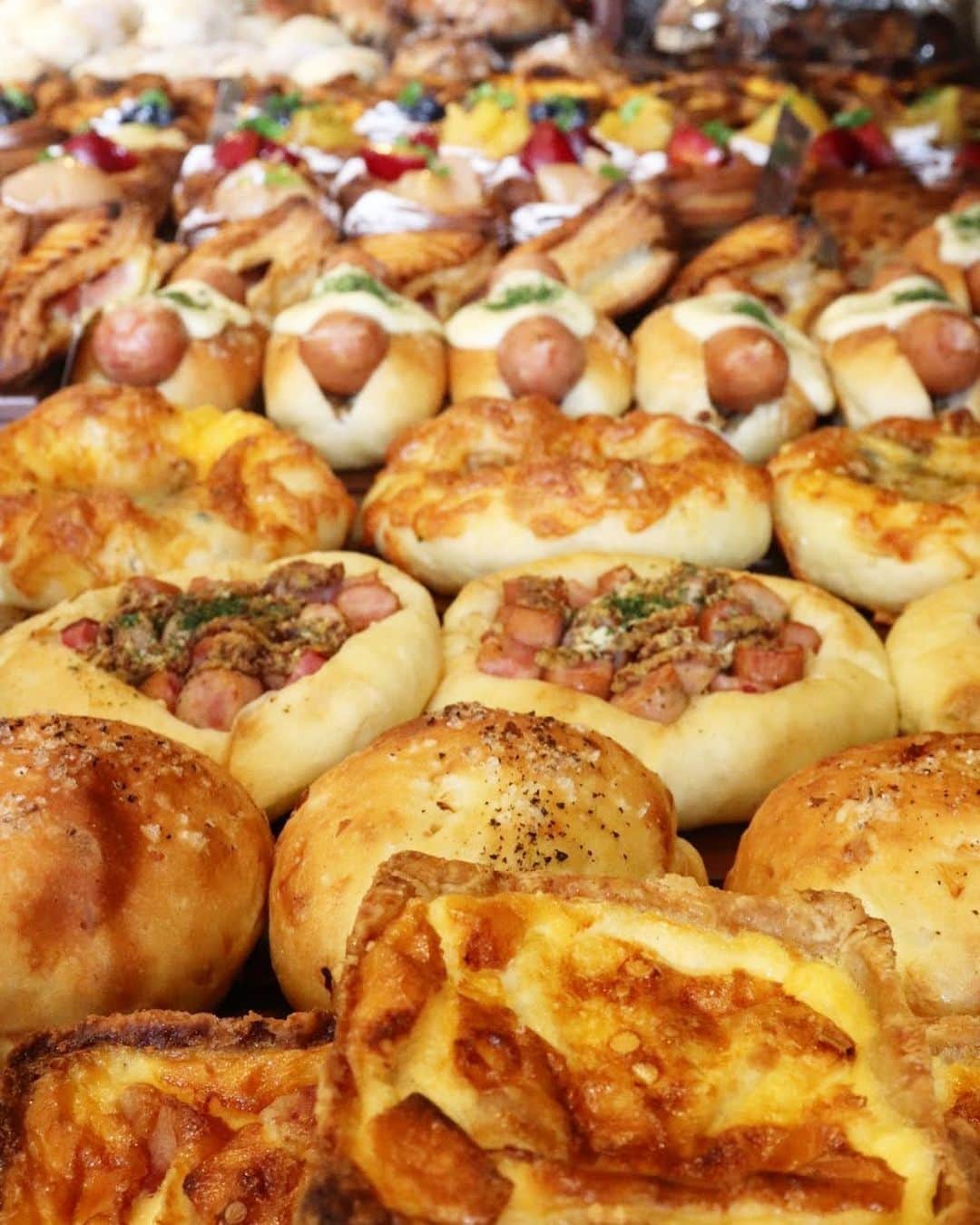 丘の上のパン屋 のグルメインスタ