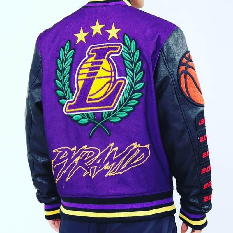 クリス・ブラウンさんのインスタグラム写真 - (クリス・ブラウンInstagram)「@blackpyramidofficial @kingjames sending you a box ASAP!💜」8月17日 18時19分 - chrisbrownofficial