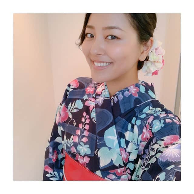 のインスタグラム：「今日のズムサタは浴衣Day✨ 着るとやっぱり浴衣って良いなーと思うんですよね〜☺️ #でも結局プライベートで着てない  #ズムサタ #浴衣 #夏 #浴衣ヘアセット #ブログ更新しました」