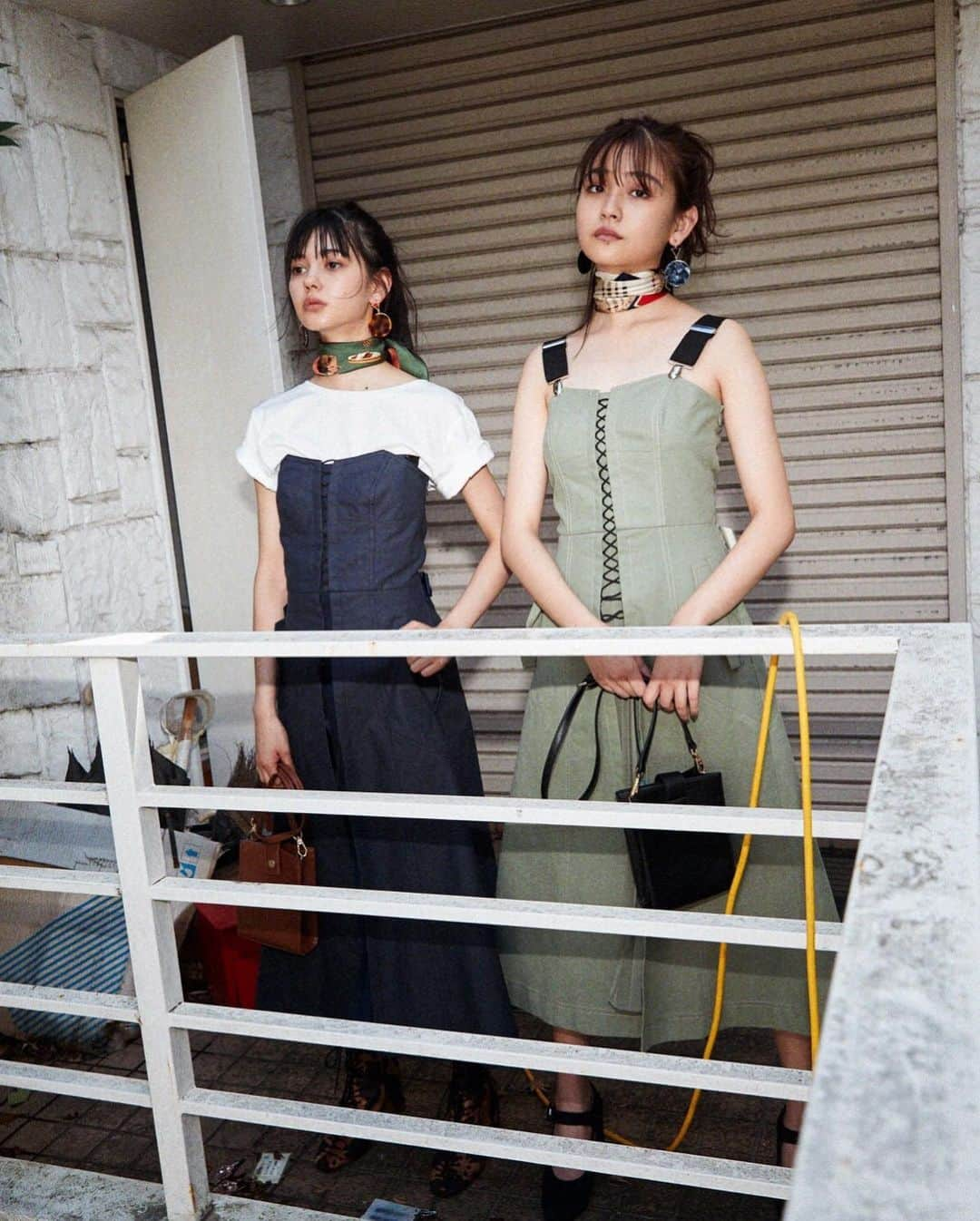 REDYAZELさんのインスタグラム写真 - (REDYAZELInstagram)「REDYAZEL 2019 AUTUMN COLLECTION﻿﻿﻿ ———————————————————————﻿﻿ ﻿ 《 RECOMMEND ITEM 》﻿ ﻿ DESIGN DENIM MAXI ONE-PIECE ¥11,000+TAX COLOR : KHAKI / NAVY / BEIGE STRIPE ﻿﻿﻿ #REDYAZEL #レディアゼル」8月17日 18時31分 - redyazel