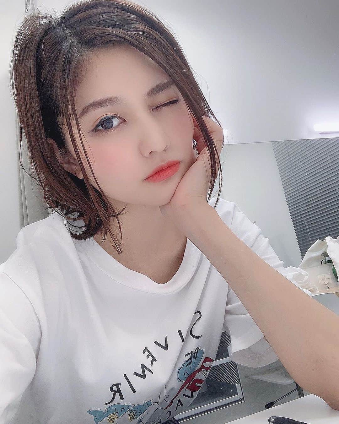 のインスタグラム：「本日もAbemaTVにて20:30〜23:30ミッドナイト競輪生放送です🙋‍♀️❤️﻿ ﻿ 今日もがんばるよー☺️﻿ コメントしてね！﻿ ﻿ 通知予約もよろしくね！﻿ https://gxyt4.app.goo.gl/dWqyw﻿ _﻿ _﻿ _﻿ #abematv #ミッドナイト競輪 #競輪 #生放送 #林ゆめ」